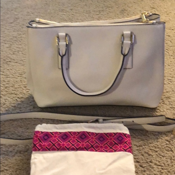 Tory Burch Robinson Mini Tote. - Picture 4 of 8